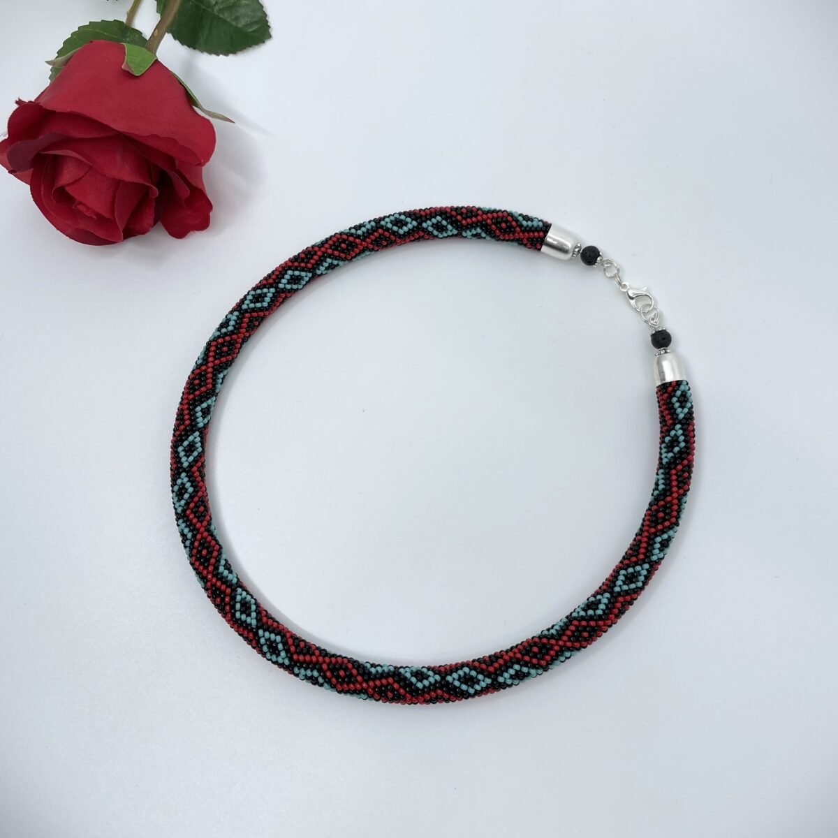 Tamborēta kaklarota no Japānas Miyuki sēkliņpērlītēm - Image 2