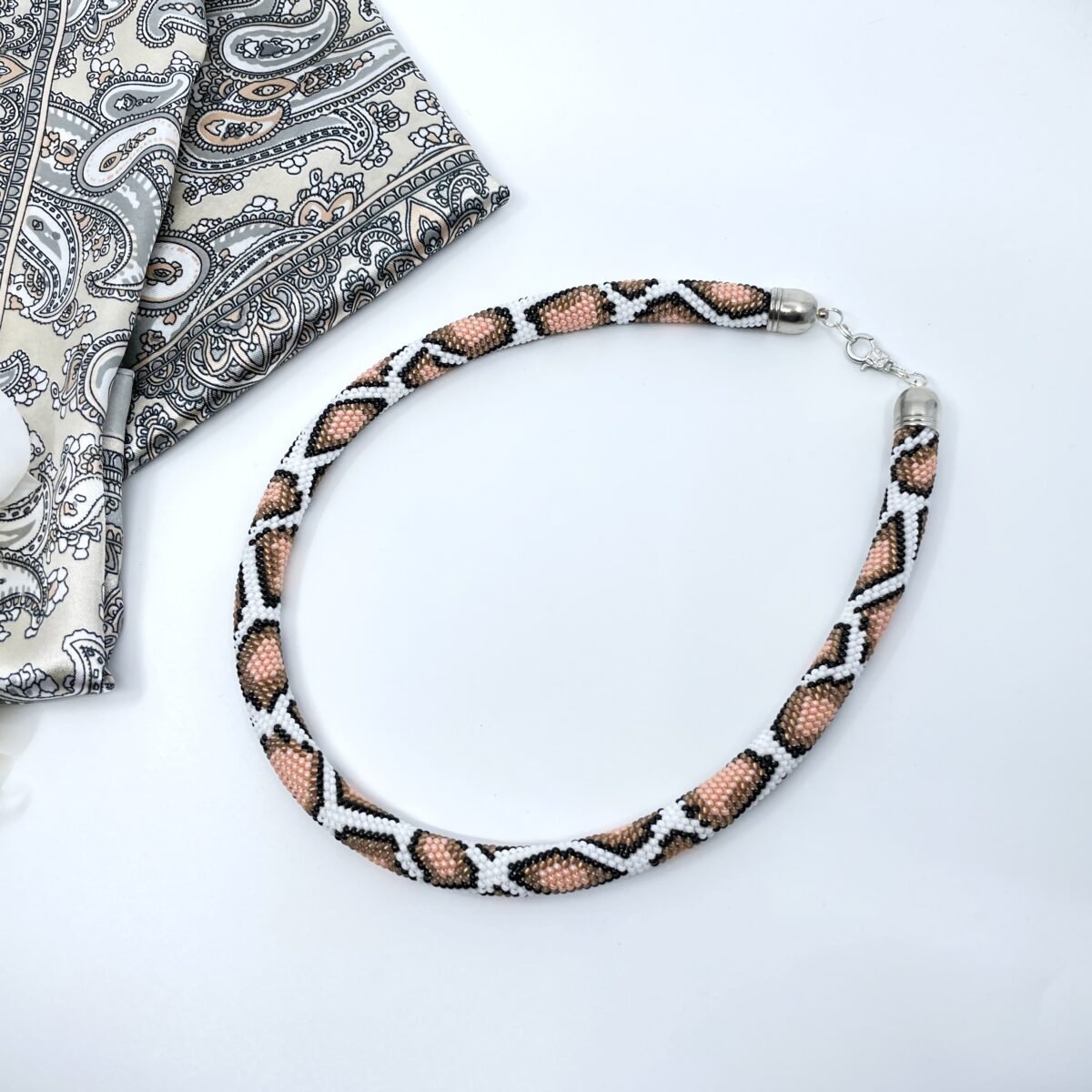 Eksotiskā Koraļļu Čūska - Image 2